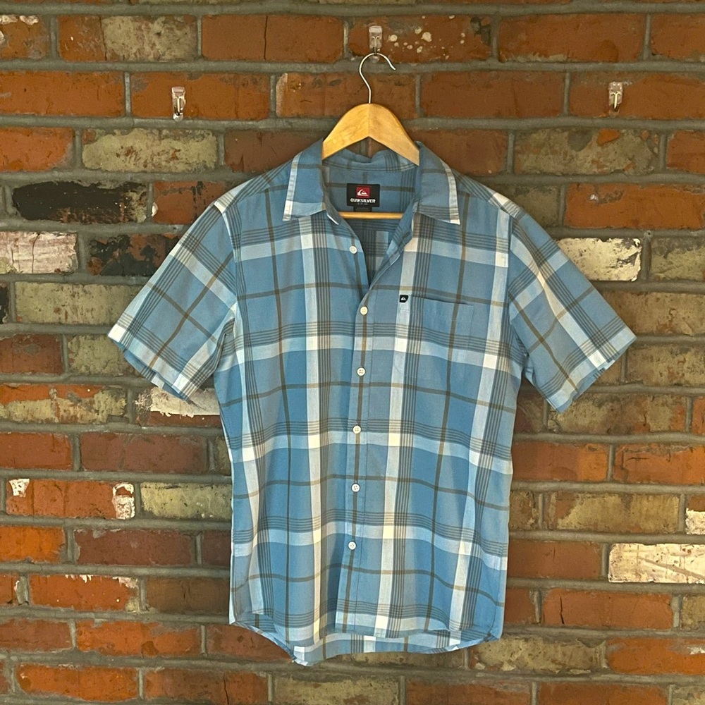 Quiksilver Short Sleeve Button Up
